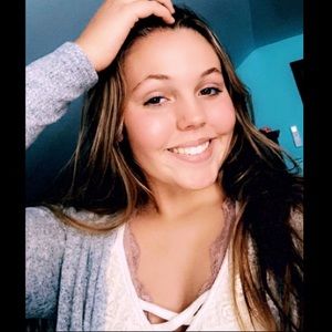 Meet your Posher, Mallory